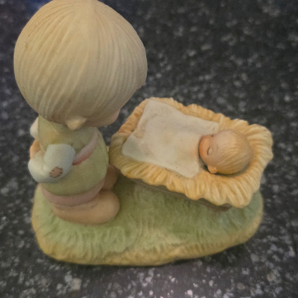 Vintage precious moments figure